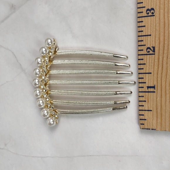 Goldtone Hair Comb w/Pearls - Picture 3 of 4